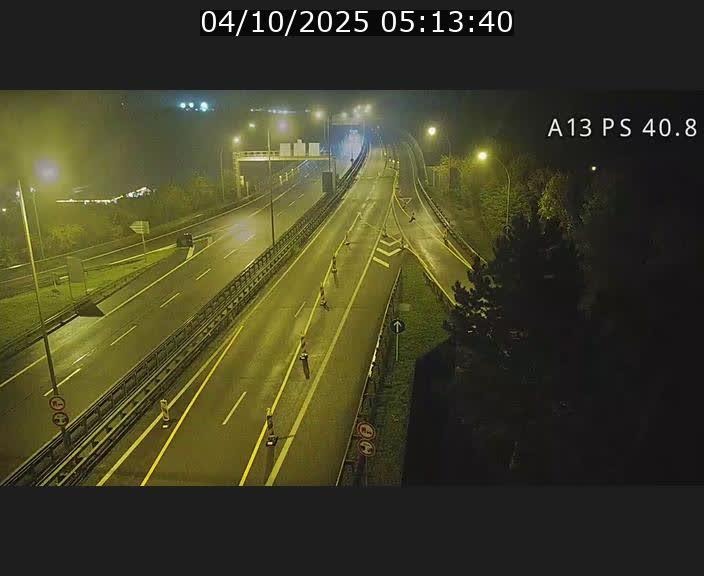 <h2>Webcam autoroute A13 à la sortie est du tunnel Markusbierg à Schengen. Vue sur le pont de la Moselle, vers l'Allemagne</h2>