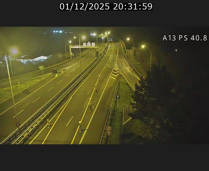 <h2>Webcam autoroute A13 à la sortie est du tunnel Markusbierg à Schengen. Vue sur le pont de la Moselle, vers l'Allemagne</h2>