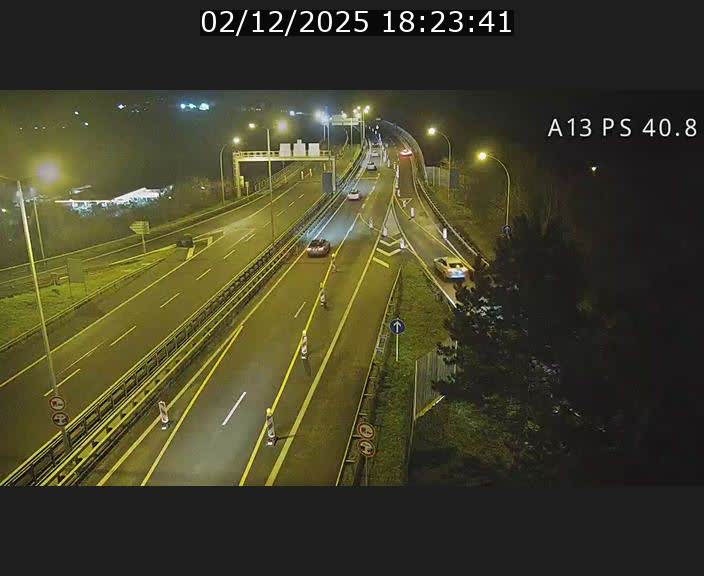 <h2>Webcam autoroute A13 à la sortie est du tunnel Markusbierg à Schengen. Vue sur le pont de la Moselle, vers l'Allemagne</h2>