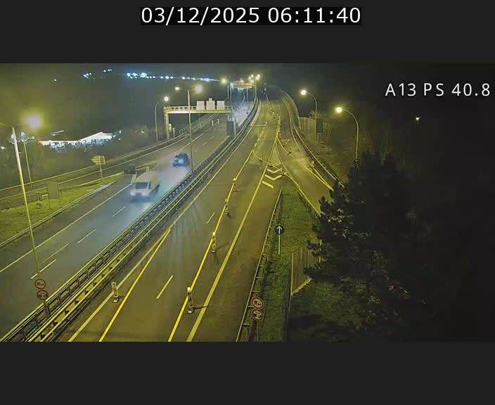 <h2>Webcam autoroute A13 à la sortie est du tunnel Markusbierg à Schengen. Vue sur le pont de la Moselle, vers l'Allemagne</h2>