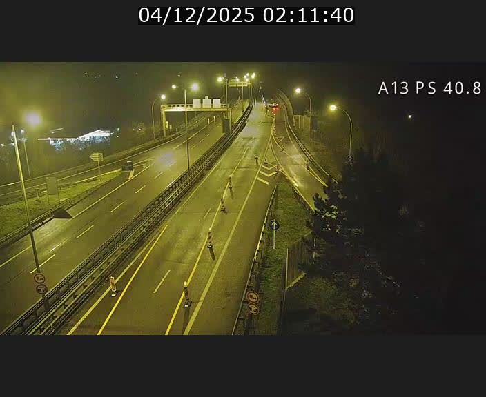 <h2>Webcam autoroute A13 à la sortie est du tunnel Markusbierg à Schengen. Vue sur le pont de la Moselle, vers l'Allemagne</h2>