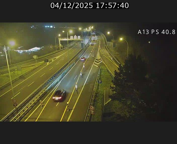 <h2>Webcam autoroute A13 à la sortie est du tunnel Markusbierg à Schengen. Vue sur le pont de la Moselle, vers l'Allemagne</h2>