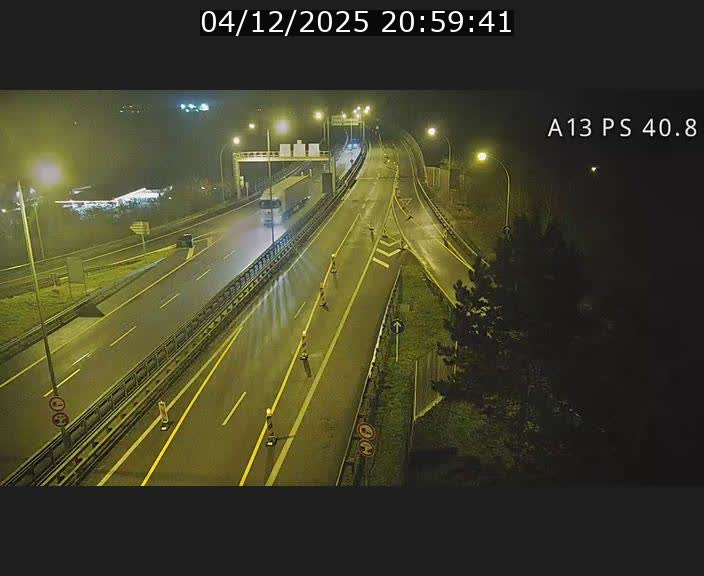 <h2>Webcam autoroute A13 à la sortie est du tunnel Markusbierg à Schengen. Vue sur le pont de la Moselle, vers l'Allemagne</h2>