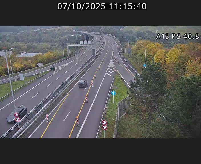 <h2>Webcam autoroute A13 à la sortie est du tunnel Markusbierg à Schengen. Vue sur le pont de la Moselle, vers l'Allemagne</h2>
