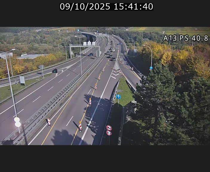 <h2>Webcam autoroute A13 à la sortie est du tunnel Markusbierg à Schengen. Vue sur le pont de la Moselle, vers l'Allemagne</h2>