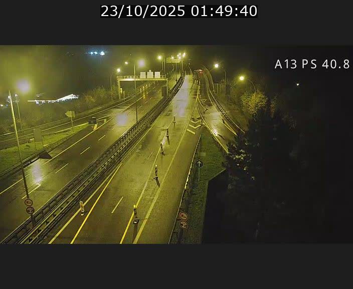 <h2>Webcam autoroute A13 à la sortie est du tunnel Markusbierg à Schengen. Vue sur le pont de la Moselle, vers l'Allemagne</h2>