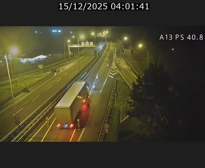 <h2>Webcam autoroute A13 à la sortie est du tunnel Markusbierg à Schengen. Vue sur le pont de la Moselle, vers l'Allemagne</h2>
