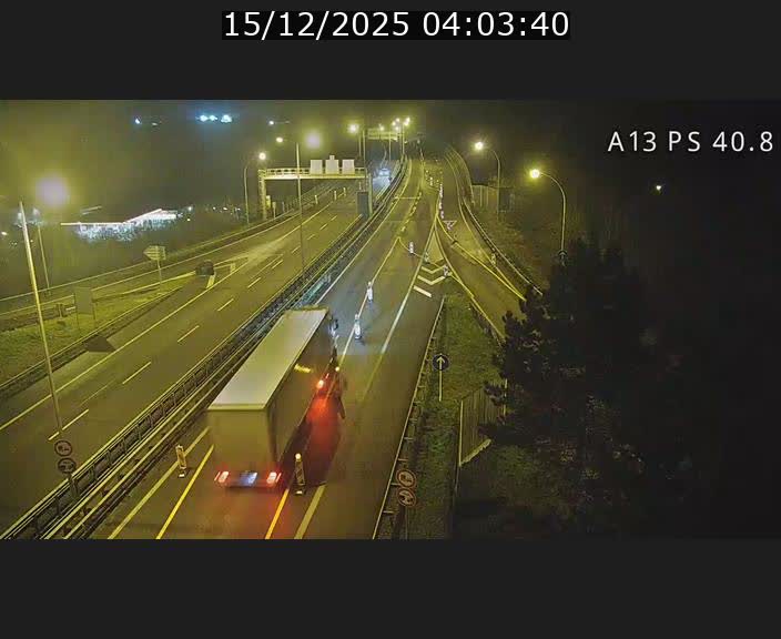 <h2>Webcam autoroute A13 à la sortie est du tunnel Markusbierg à Schengen. Vue sur le pont de la Moselle, vers l'Allemagne</h2>