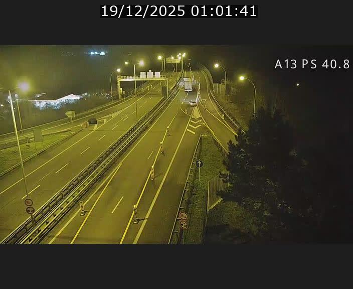 <h2>Webcam autoroute A13 à la sortie est du tunnel Markusbierg à Schengen. Vue sur le pont de la Moselle, vers l'Allemagne</h2>