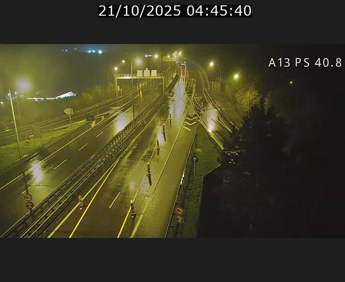 <h2>Webcam autoroute A13 à la sortie est du tunnel Markusbierg à Schengen. Vue sur le pont de la Moselle, vers l'Allemagne</h2>