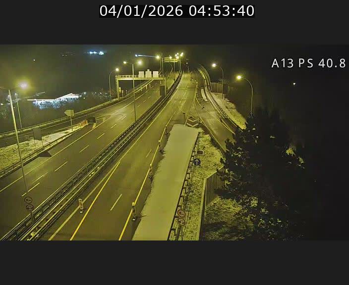 <h2>Webcam autoroute A13 à la sortie est du tunnel Markusbierg à Schengen. Vue sur le pont de la Moselle, vers l'Allemagne</h2>