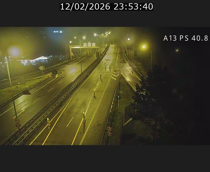 <h2>Webcam autoroute A13 à la sortie est du tunnel Markusbierg à Schengen. Vue sur le pont de la Moselle, vers l'Allemagne</h2>