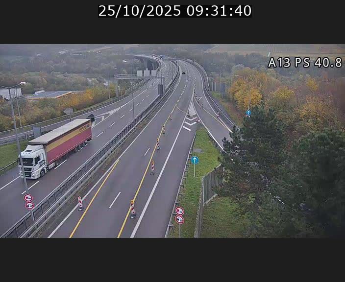 <h2>Webcam autoroute A13 à la sortie est du tunnel Markusbierg à Schengen. Vue sur le pont de la Moselle, vers l'Allemagne</h2>