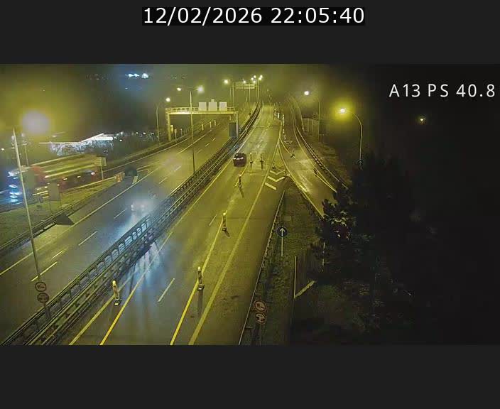<h2>Webcam autoroute A13 à la sortie est du tunnel Markusbierg à Schengen. Vue sur le pont de la Moselle, vers l'Allemagne</h2>