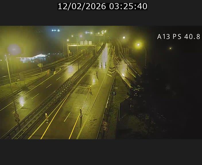 <h2>Webcam autoroute A13 à la sortie est du tunnel Markusbierg à Schengen. Vue sur le pont de la Moselle, vers l'Allemagne</h2>