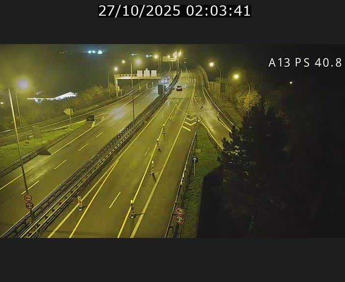 <h2>Webcam autoroute A13 à la sortie est du tunnel Markusbierg à Schengen. Vue sur le pont de la Moselle, vers l'Allemagne</h2>