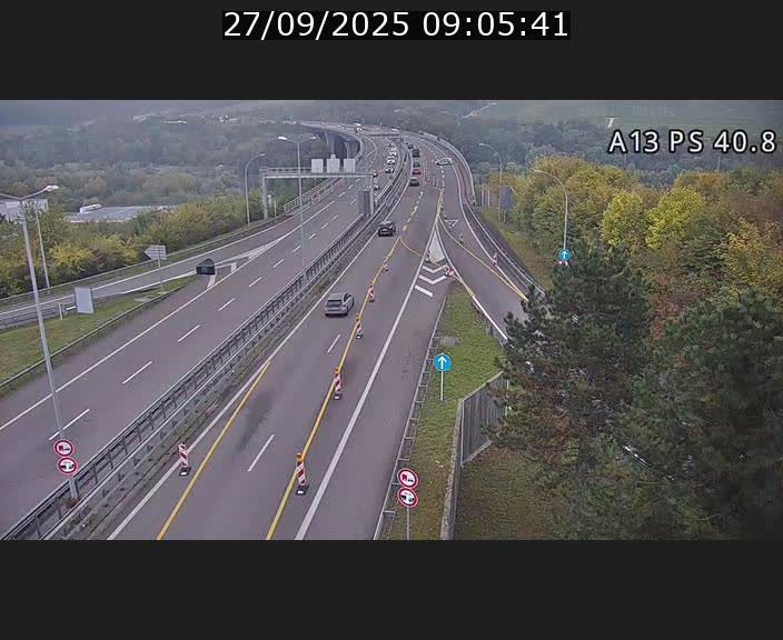 <h2>Webcam autoroute A13 à la sortie est du tunnel Markusbierg à Schengen. Vue sur le pont de la Moselle, vers l'Allemagne</h2>