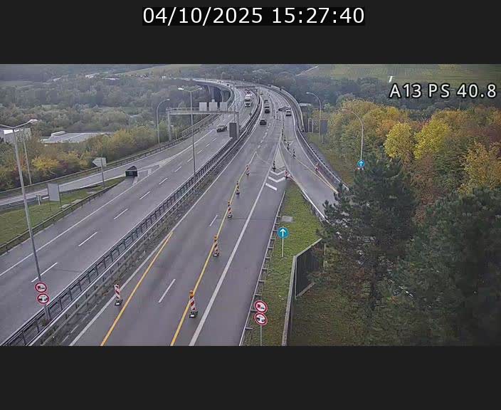 <h2>Webcam autoroute A13 à la sortie est du tunnel Markusbierg à Schengen. Vue sur le pont de la Moselle, vers l'Allemagne</h2>