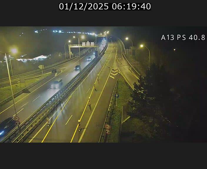 <h2>Webcam autoroute A13 à la sortie est du tunnel Markusbierg à Schengen. Vue sur le pont de la Moselle, vers l'Allemagne</h2>