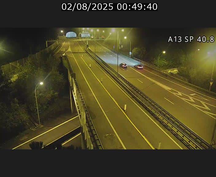 <h2>Webcam avec vue sur l'entrée côté allemand du tunnel Markusbierg à Schengen. Vue orientée vers le tunnel et Bettembourg</h2>