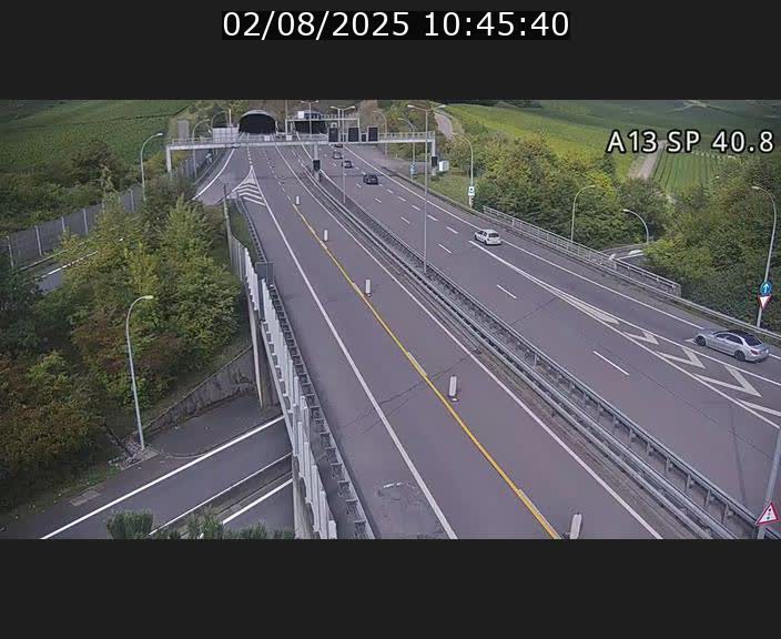 <h2>Webcam avec vue sur l'entrée côté allemand du tunnel Markusbierg à Schengen. Vue orientée vers le tunnel et Bettembourg</h2>