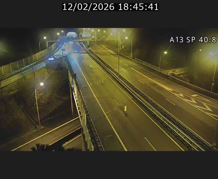 <h2>Webcam avec vue sur l'entrée côté allemand du tunnel Markusbierg à Schengen. Vue orientée vers le tunnel et Bettembourg</h2>