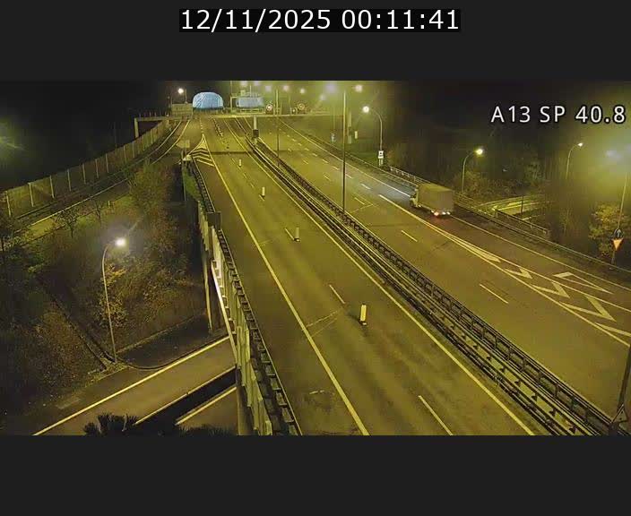 <h2>Webcam avec vue sur l'entrée côté allemand du tunnel Markusbierg à Schengen. Vue orientée vers le tunnel et Bettembourg</h2>
