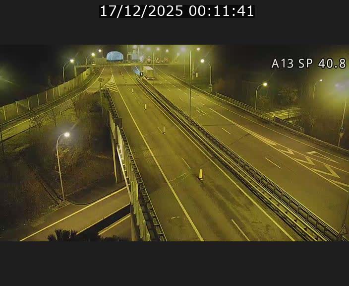 <h2>Webcam avec vue sur l'entrée côté allemand du tunnel Markusbierg à Schengen. Vue orientée vers le tunnel et Bettembourg</h2>