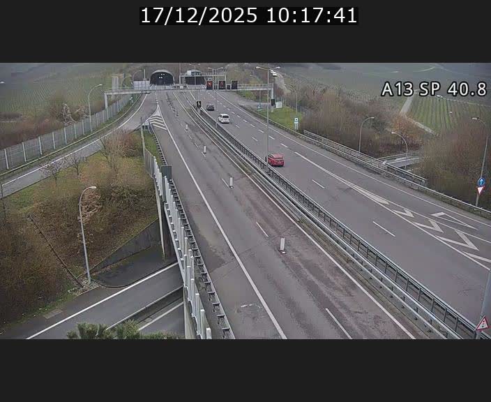 <h2>Webcam avec vue sur l'entrée côté allemand du tunnel Markusbierg à Schengen. Vue orientée vers le tunnel et Bettembourg</h2>