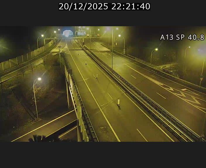 <h2>Webcam avec vue sur l'entrée côté allemand du tunnel Markusbierg à Schengen. Vue orientée vers le tunnel et Bettembourg</h2>