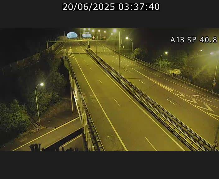 <h2>Webcam avec vue sur l'entrée côté allemand du tunnel Markusbierg à Schengen. Vue orientée vers le tunnel et Bettembourg</h2>