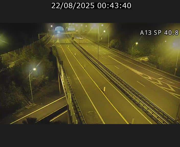 <h2>Webcam avec vue sur l'entrée côté allemand du tunnel Markusbierg à Schengen. Vue orientée vers le tunnel et Bettembourg</h2>