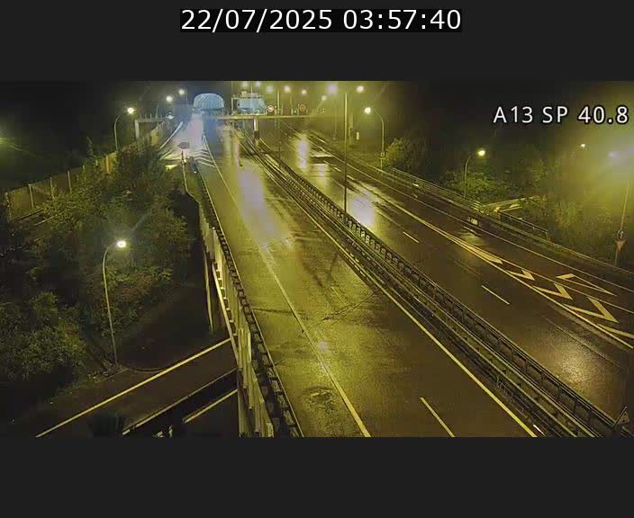 <h2>Webcam avec vue sur l'entrée côté allemand du tunnel Markusbierg à Schengen. Vue orientée vers le tunnel et Bettembourg</h2>
