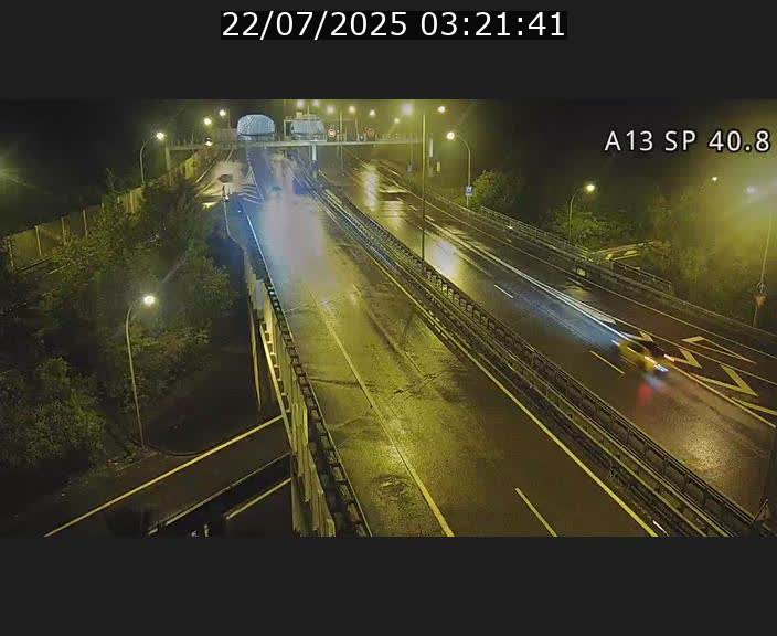 <h2>Webcam avec vue sur l'entrée côté allemand du tunnel Markusbierg à Schengen. Vue orientée vers le tunnel et Bettembourg</h2>