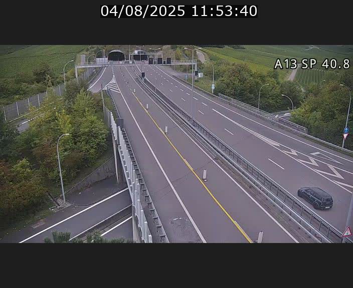<h2>Webcam avec vue sur l'entrée côté allemand du tunnel Markusbierg à Schengen. Vue orientée vers le tunnel et Bettembourg</h2>
