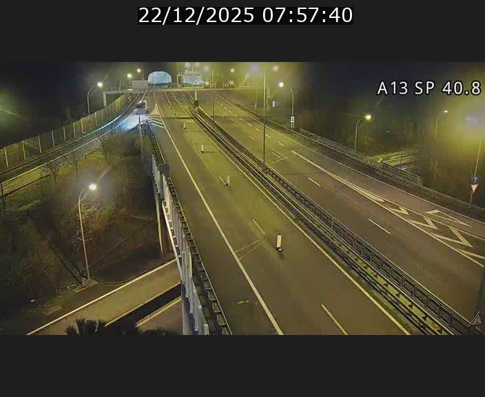 <h2>Webcam avec vue sur l'entrée côté allemand du tunnel Markusbierg à Schengen. Vue orientée vers le tunnel et Bettembourg</h2>