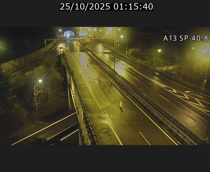 <h2>Webcam avec vue sur l'entrée côté allemand du tunnel Markusbierg à Schengen. Vue orientée vers le tunnel et Bettembourg</h2>