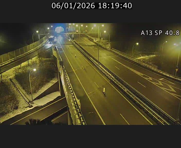 <h2>Webcam avec vue sur l'entrée côté allemand du tunnel Markusbierg à Schengen. Vue orientée vers le tunnel et Bettembourg</h2>