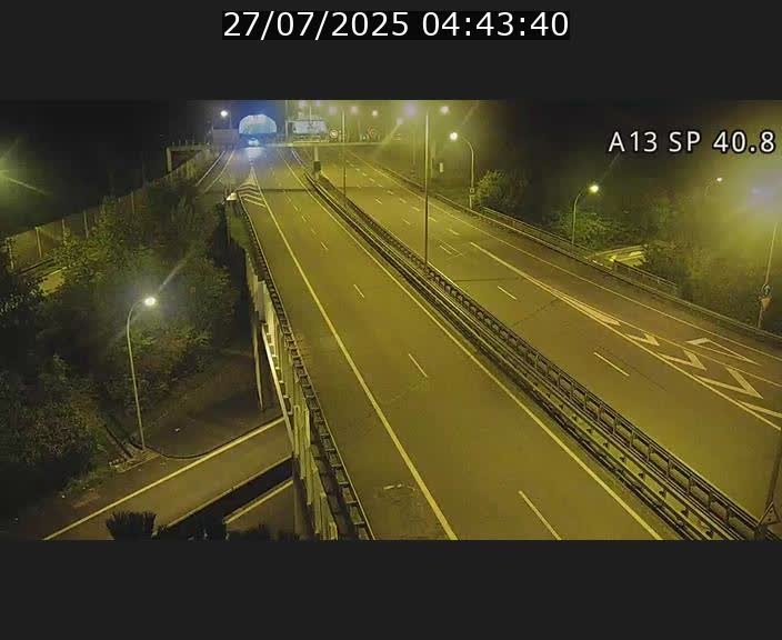 <h2>Webcam avec vue sur l'entrée côté allemand du tunnel Markusbierg à Schengen. Vue orientée vers le tunnel et Bettembourg</h2>