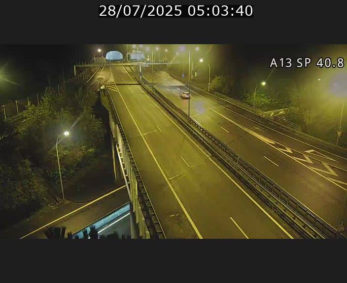 <h2>Webcam avec vue sur l'entrée côté allemand du tunnel Markusbierg à Schengen. Vue orientée vers le tunnel et Bettembourg</h2>