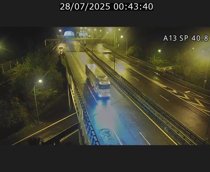 <h2>Webcam avec vue sur l'entrée côté allemand du tunnel Markusbierg à Schengen. Vue orientée vers le tunnel et Bettembourg</h2>