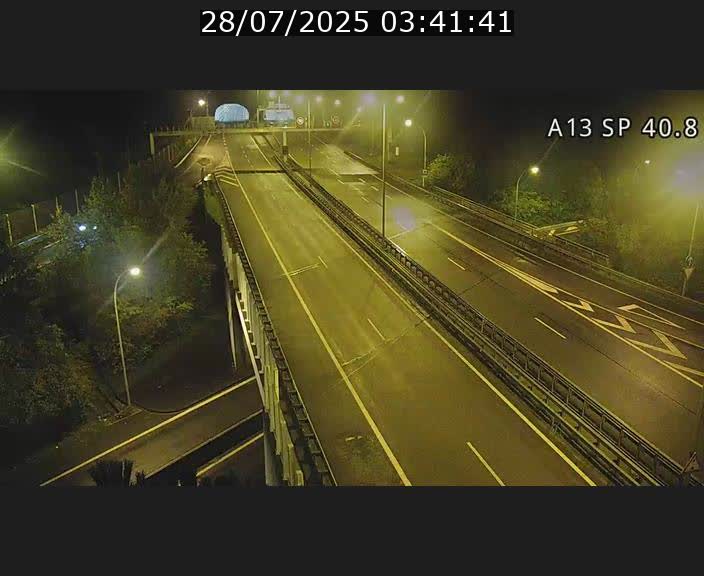 <h2>Webcam avec vue sur l'entrée côté allemand du tunnel Markusbierg à Schengen. Vue orientée vers le tunnel et Bettembourg</h2>
