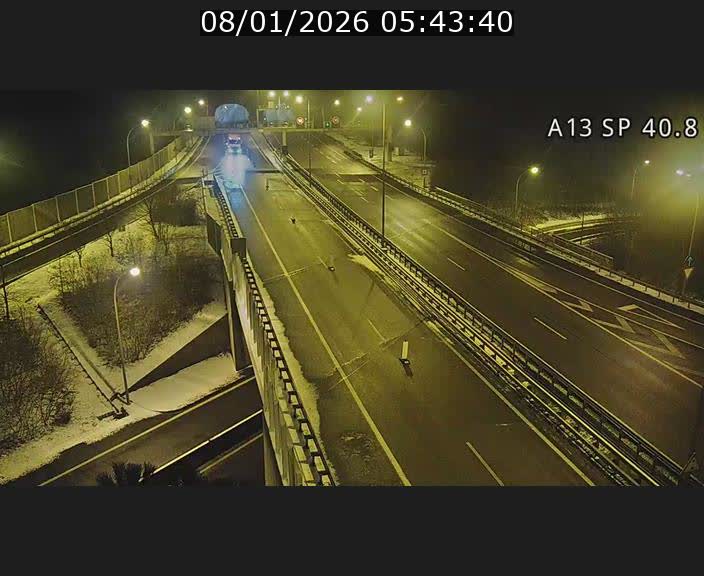 <h2>Webcam avec vue sur l'entrée côté allemand du tunnel Markusbierg à Schengen. Vue orientée vers le tunnel et Bettembourg</h2>