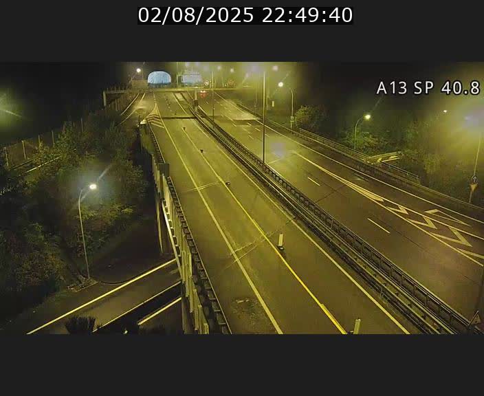 <h2>Webcam avec vue sur l'entrée côté allemand du tunnel Markusbierg à Schengen. Vue orientée vers le tunnel et Bettembourg</h2>