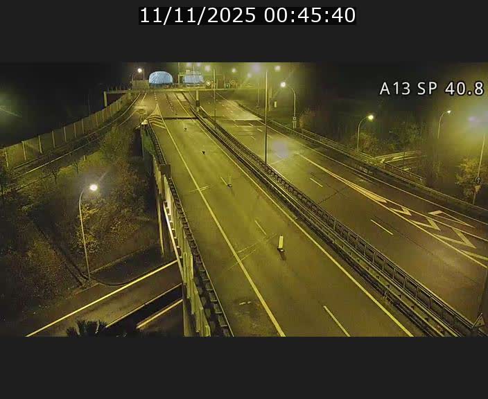 <h2>Webcam avec vue sur l'entrée côté allemand du tunnel Markusbierg à Schengen. Vue orientée vers le tunnel et Bettembourg</h2>