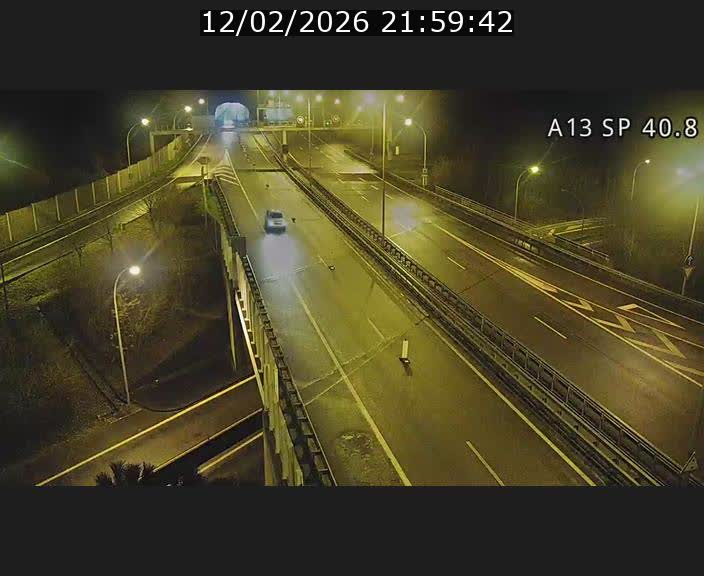 <h2>Webcam avec vue sur l'entrée côté allemand du tunnel Markusbierg à Schengen. Vue orientée vers le tunnel et Bettembourg</h2>