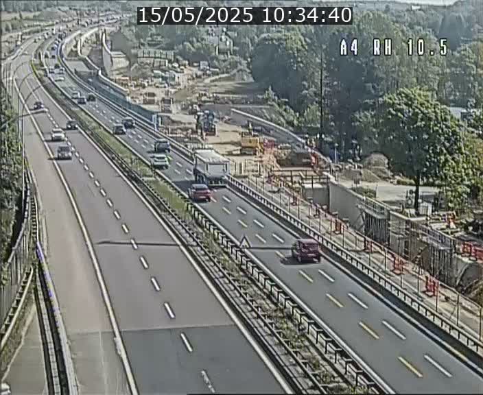 <h2>Traffic live webcam Luxembourg Pontpierre - A4 - BK 10.5 - direction Luxembourg</h2>