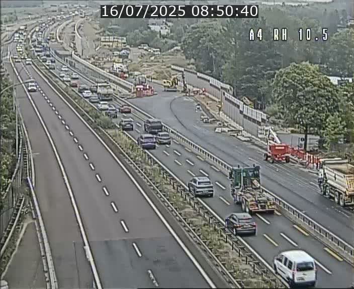 Traffic live webcam Luxembourg Pontpierre - A4 - BK 10.5 - direction Luxembourg