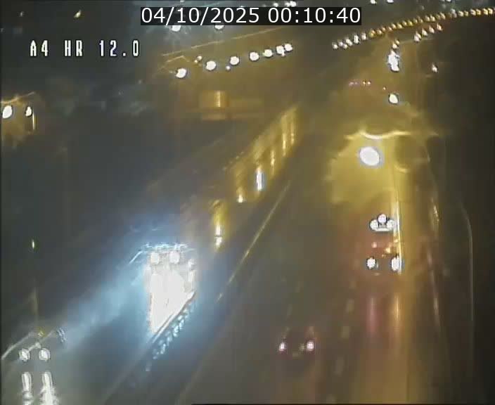 <h2>Traffic live webcam Luxembourg Jonction Foetz - A4 - BK 12.0 - direction Esch sur Alzette</h2>