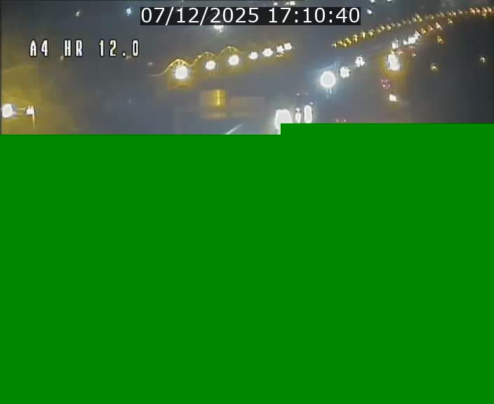<h2>Traffic live webcam Luxembourg Jonction Foetz - A4 - BK 12.0 - direction Esch sur Alzette</h2>